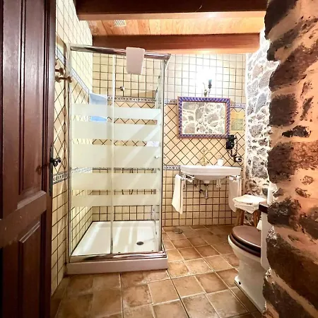 Διαμέρισμα Linda Habitacion,wifi Y Desayuno Incluido *